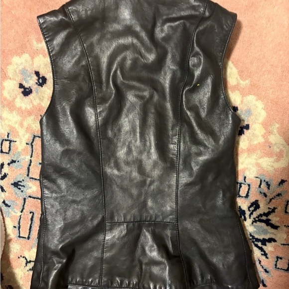 Danier Dark Leather Vest - Picture 7 of 7